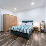 Apartment Mia